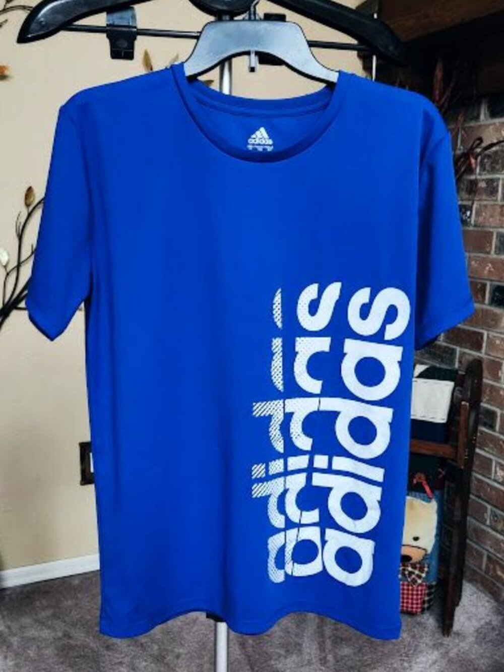 NWOT Adidas Unisex shirt sz XL 18 / 20 blue